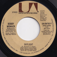 Load image into Gallery viewer, Bobby Womack - Trust Me / Daylight (7 inch Record / Used)