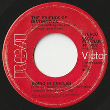画像をギャラリービューアに読み込む, Friends Of Distinction - Grazing In The Grass / Going In Circles (7 inch Record / Used)