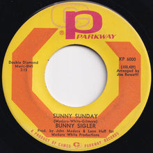 Load image into Gallery viewer, Bunny Sigler - Lovey Dovey & (You're So Fine) / Sunny Sunday (7 inch Record / Used)
