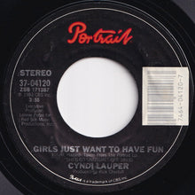 画像をギャラリービューアに読み込む, Cyndi Lauper - Girls Just Want To Have Fun / Right Track Wrong Train (7 inch Record / Used)