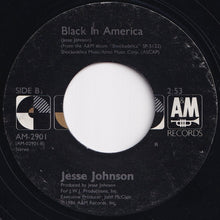 画像をギャラリービューアに読み込む, Jesse Johnson - She (I Can't Resist) / Black In America (7 inch Record / Used)