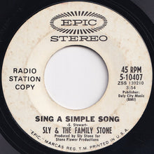 画像をギャラリービューアに読み込む, Sly & The Family Stone - Everyday People / Sing A Simple Song (7 inch Record / Used)