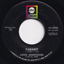 画像をギャラリービューアに読み込む, Louis Armstrong - What A Wonderful World / Cabaret (7 inch Record / Used)