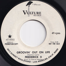 画像をギャラリービューアに読み込む, Frederick II - Groovin' Out On Life / Gwendolyn (7 inch Record / Used)
