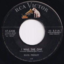 Load image into Gallery viewer, Elvis Presley - Heartbreak Hotel / I Was The One (7 inch Record / Used)