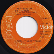 画像をギャラリービューアに読み込む, Friends Of Distinction - Grazing In The Grass / I Really Hope You Do (7 inch Record / Used)