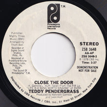 Load image into Gallery viewer, Teddy Pendergrass - Close The Door (Stereo) / (Mono) (7 inch Record / Used)