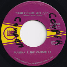 画像をギャラリービューアに読み込む, Martha & The Vandellas - Jimmy Mack / Third Finger, Left Hand (7 inch Record / Used)