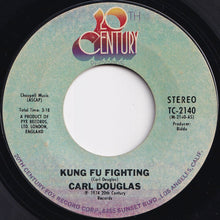画像をギャラリービューアに読み込む, Carl Douglas - Kung Fu Fighting / Gamblin' Man (7 inch Record / Used)