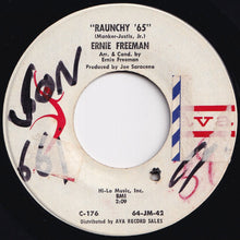 画像をギャラリービューアに読み込む, Ernie Freeman - Raunchy '65 / Jivin Around (7 inch Record / Used)