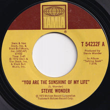 画像をギャラリービューアに読み込む, Stevie Wonder - You Are The Sunshine Of My Life / Tuesday Heartbreak (7 inch Record / Used)
