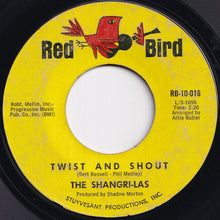 画像をギャラリービューアに読み込む, Shangri-Las - Give Him A Great Big Kiss / Twist And Shout (7 inch Record / Used)