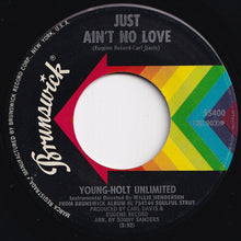 画像をギャラリービューアに読み込む, Young Holt Unlimited - Who's Making Love / Just Ain't No Love (7 inch Record / Used)