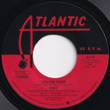 画像をギャラリービューアに読み込む, Chic - Le Freak / Savoir Faire (7 inch Record / Used)