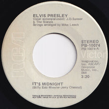 画像をギャラリービューアに読み込む, Elvis Presley - It's Midnight / Promised Land (7 inch Record / Used)