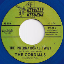 画像をギャラリービューアに読み込む, Cordials - The International Twist / Eternal Love (7 inch Record / Used)