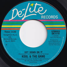 画像をギャラリービューアに読み込む, Kool & The Gang - Get Down On It / Steppin' Out (7 inch Record / Used)