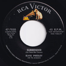 画像をギャラリービューアに読み込む, Elvis Presley - Surrender / Lonely Man (7 inch Record / Used)