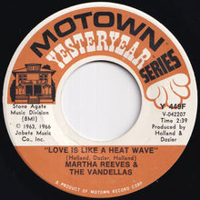 画像をギャラリービューアに読み込む, Martha Reeves & The Vandellas - Love Is Like A Heat Wave / Come And Get These Memories (7 inch Record / Used)