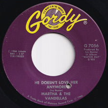 画像をギャラリービューアに読み込む, Martha & The Vandellas - I'm Ready For Love / He Doesn't Love Her Anymore (7 inch Record / Used)