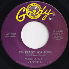画像をギャラリービューアに読み込む, Martha & The Vandellas - I'm Ready For Love / He Doesn't Love Her Anymore (7 inch Record / Used)