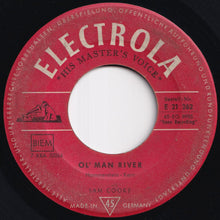 Load image into Gallery viewer, Sam Cooke - Only Sixteen / Ol' Man River (7 inch Record / Used)