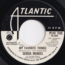 画像をギャラリービューアに読み込む, Sergio Mendes - Tempo Feliz / Favorite Things (7 inch Record / Used)