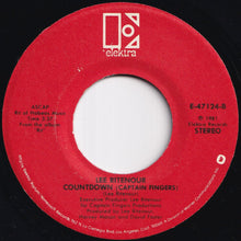 画像をギャラリービューアに読み込む, Lee Ritenour - Is It You / Countdown (Captain Fingers) (7 inch Record / Used)