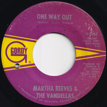 画像をギャラリービューアに読み込む, Martha & The Vandellas - Love Bug Leave My Heart Alone / One Way Out (7 inch Record / Used)