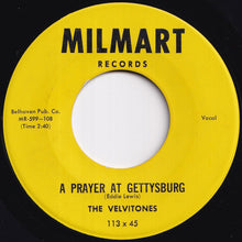 画像をギャラリービューアに読み込む, Velvitones - Little Girl I Love You So / A Prayer At Gettysburg (7 inch Record / Used)
