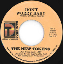 Load image into Gallery viewer, New Tokens - Little Darlin' / Don't Worry Baby (7 inch Record / Used)
