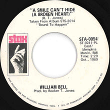 画像をギャラリービューアに読み込む, William Bell - Born Under A Bad Sign / A Smile Can't Hide (A Broken Heart) (7 inch Record / Used)