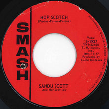 画像をギャラリービューアに読み込む, Sandu Scott And Her Scotties - Bridle Path / Hop Scotch (7 inch Record / Used)