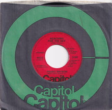 Load image into Gallery viewer, Peabo Bryson - Reaching For The Sky / You Haven't Learned About Love (7 inch Record / Used)