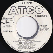 画像をギャラリービューアに読み込む, Dee Dee Warwick - She Didn't Know (She Kept On Talking) / Make Love To M (7 inch Record / Used)