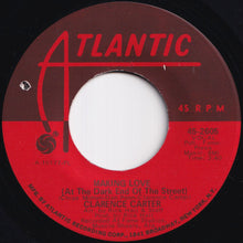 画像をギャラリービューアに読み込む, Clarence Carter - Snatching It Back / Making Love (At The Dark End Of The Street) (7 inch Record / Used)