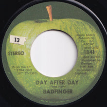 画像をギャラリービューアに読み込む, Badfinger - Day After Day / Money (7 inch Record / Used)