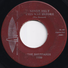 画像をギャラリービューアに読み込む, Sheppards - Island Of Love / Never Felt This Way Before (7 inch Record / Used)