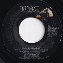画像をギャラリービューアに読み込む, Elvis Presley - Can't Help Falling In Love / Rock-A-Hula Baby (7 inch Record / Used)