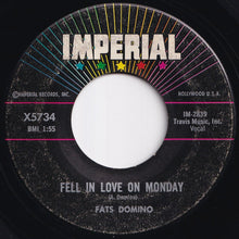画像をギャラリービューアに読み込む, Fats Domino - Fell In Love On Monday / Shu Rah (7 inch Record / Used)