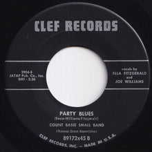 画像をギャラリービューアに読み込む, Count Basie Big Band, Ella Fitzgerald - April In Paris / Party Blues (7 inch Record / Used)