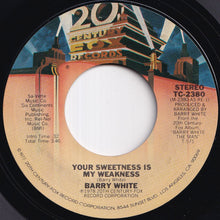 画像をギャラリービューアに読み込む, Barry White - Your Sweetness Is My Weakness / It's Only Love Doing Its Thing (7 inch Record / Used)
