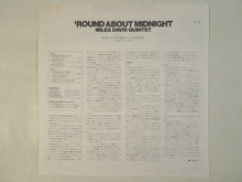 画像をギャラリービューアに読み込む, Miles Davis Quintet - 'Round About Midnight (LP-Vinyl Record/Used)