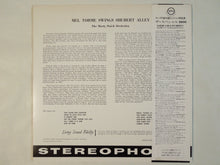 画像をギャラリービューアに読み込む, Mel Torme - Swings Shubert Alley (LP-Vinyl Record/Used)