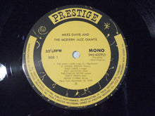 画像をギャラリービューアに読み込む, Miles Davis - Miles Davis And The Modern Jazz Giants (LP-Vinyl Record/Used)