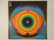 画像をギャラリービューアに読み込む, Miles Davis - Miles In The Sky (LP-Vinyl Record/Used)
