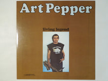 画像をギャラリービューアに読み込む, Art Pepper - Living Legend (LP-Vinyl Record/Used)