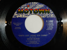 画像をギャラリービューアに読み込む, Willie Hutch - Let Me Be The One / She's Just Doing Her Thing (7inch-Vinyl Record/Used)