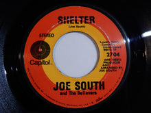 Load image into Gallery viewer, Joe South And The Believers - Walk A Mile In My Shoes / Shelter (7inch-Vinyl Record/Used)