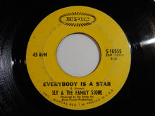 画像をギャラリービューアに読み込む, Sly & The Family Stone - Thank You (Falettinme Be Mice Elf Agin) / Everybody Is A Star (7inch-Vinyl Record/Used)